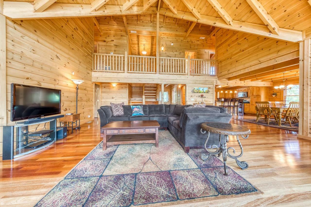 Majestic Lakefront Lodge Sevierville Exteriör bild
