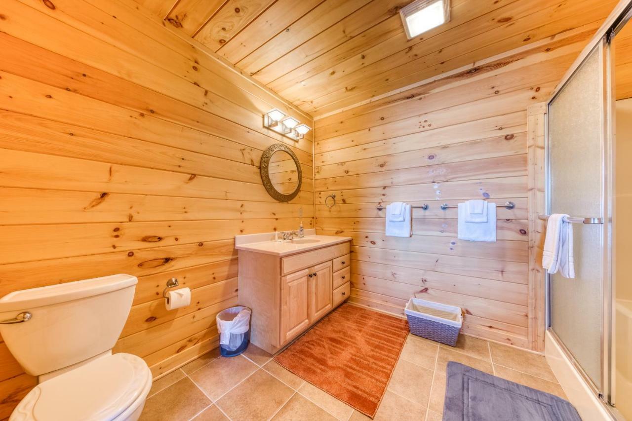 Majestic Lakefront Lodge Sevierville Exteriör bild