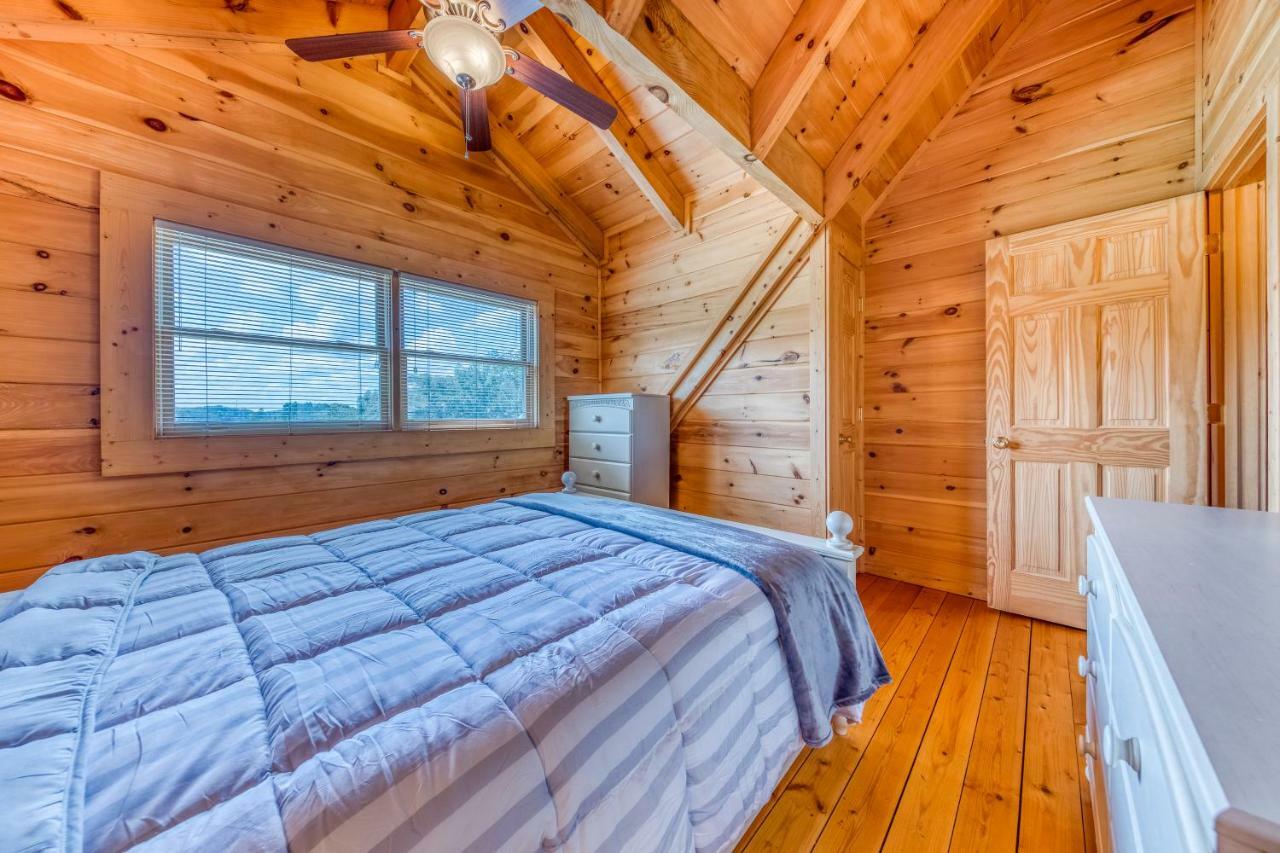 Majestic Lakefront Lodge Sevierville Exteriör bild