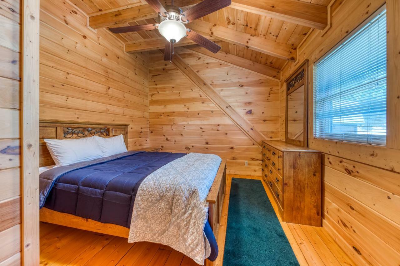 Majestic Lakefront Lodge Sevierville Exteriör bild