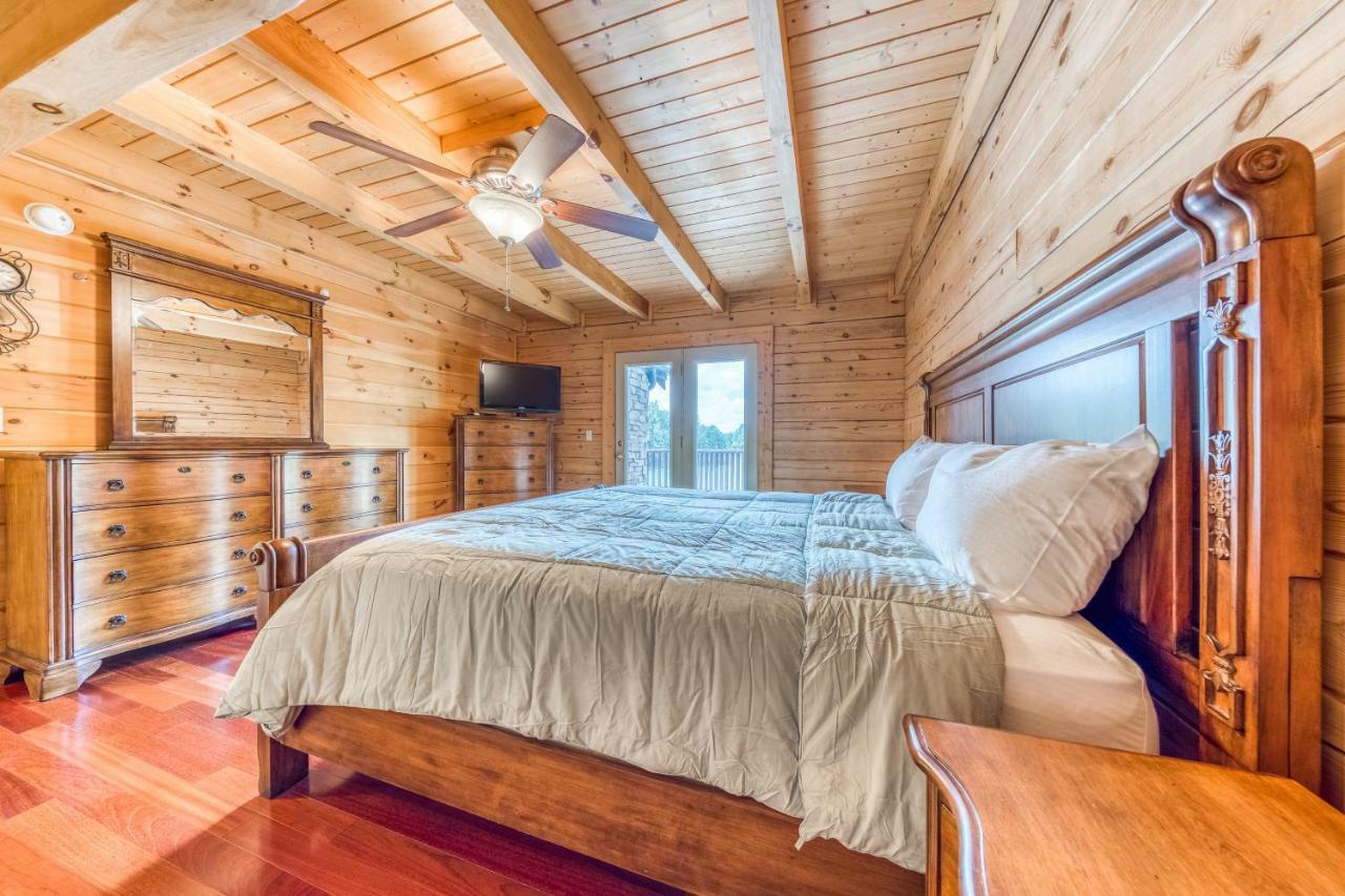 Majestic Lakefront Lodge Sevierville Exteriör bild