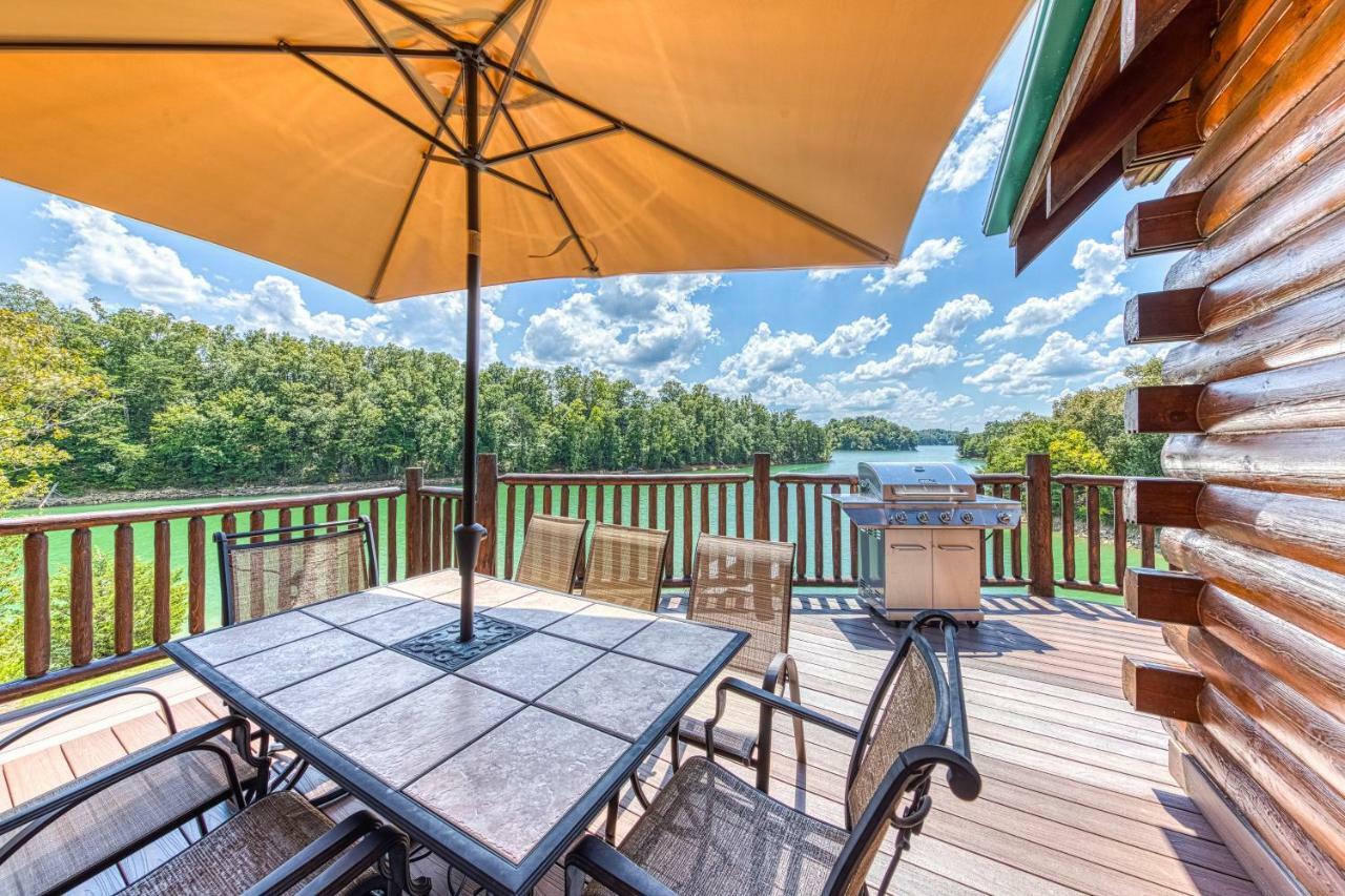 Majestic Lakefront Lodge Sevierville Exteriör bild