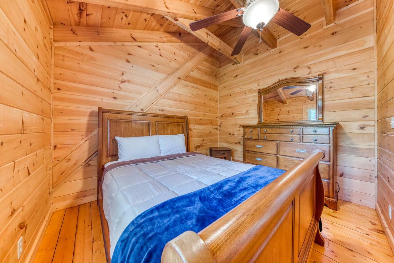 Majestic Lakefront Lodge Sevierville Exteriör bild