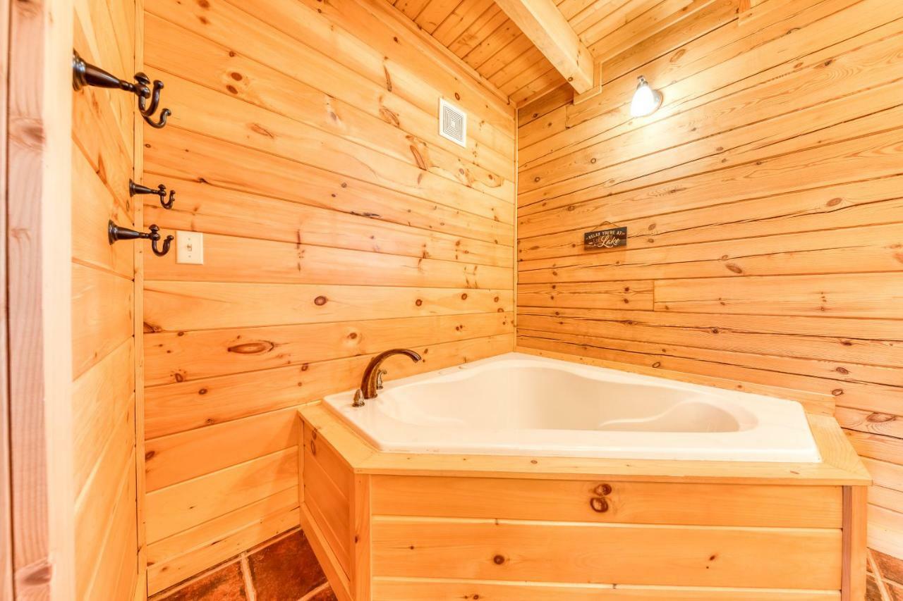 Majestic Lakefront Lodge Sevierville Exteriör bild